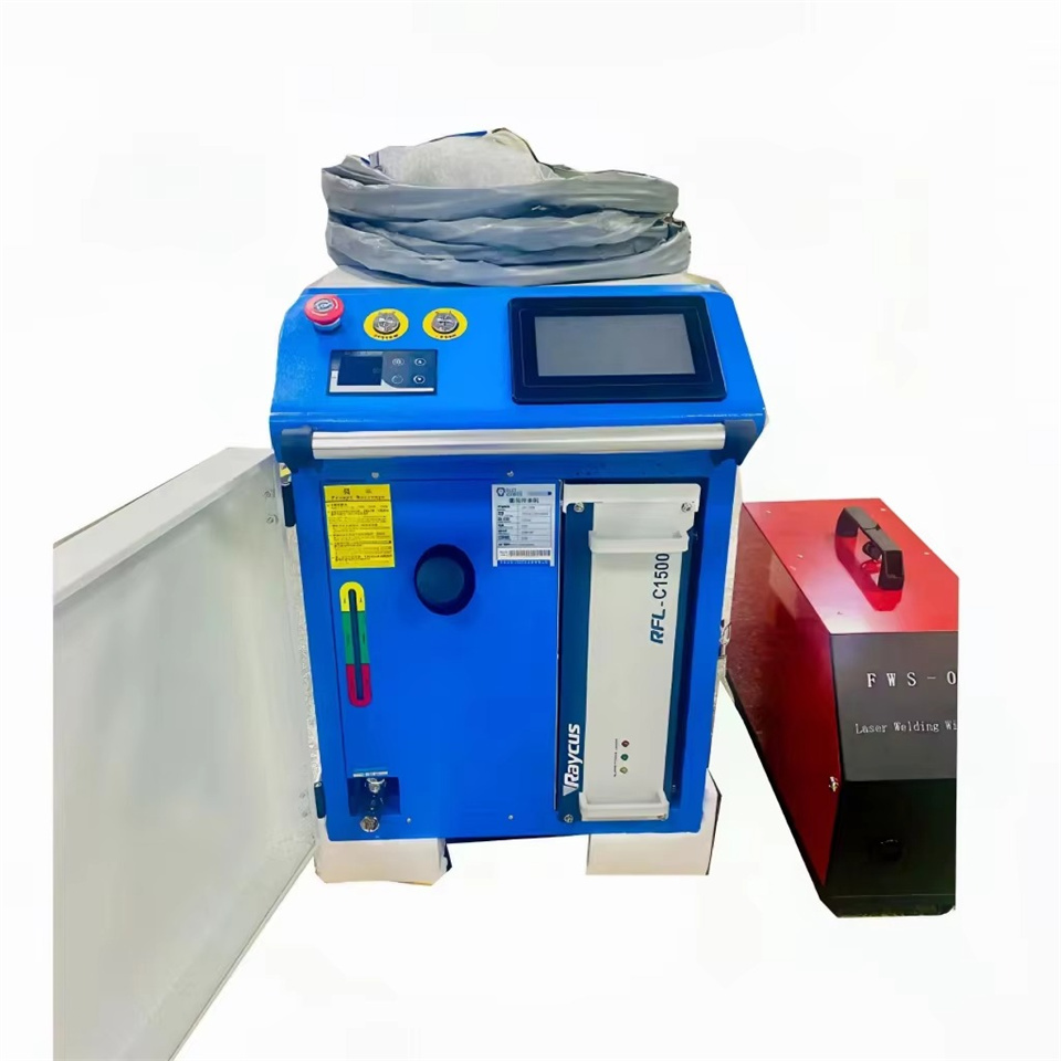 Industrial Laser Welding Machine Hand Held - เครื่องเชื่อมเลเซอร์แบบมือถือ 3 in 1 พร้อมฟังก์ชั่นกำจัดสนิม สภาพใหม่