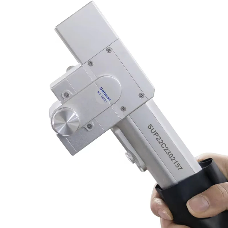 หัวทำความสะอาดด้วยเลเซอร์แบบมื - Industrial Laser Rust Removal Machine บทวิจารณ์และราคา